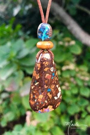 Boulder Opal, Cracks = Treasure
